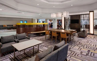 Photo 3 - Sheraton Harrisburg Hershey Hotel