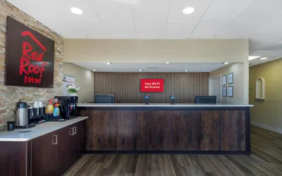 Photo 3 - Red Roof Inn Manchester, TN