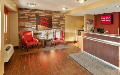 Photo 3 - Red Roof Inn Washington DC - Laurel