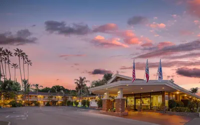 Photo 2 - Best Western Plus Carriage Inn