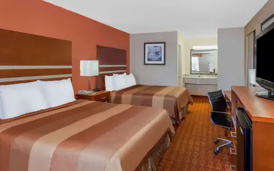 Photo 5 - Days Inn by Wyndham Dalton