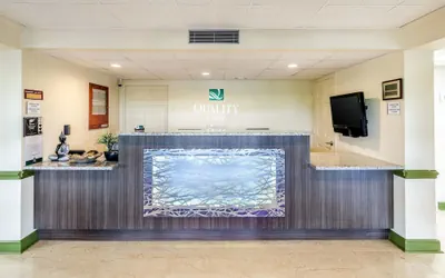 Photo 5 - Quality Inn Tanglewood