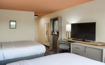 Photo 3 - Holiday Inn Mobile West I-10 by IHG
