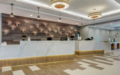 Photo 3 - DoubleTree by Hilton Birmingham Perimeter Park