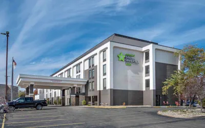 Photo 2 - MainStay Suites Springfield IL
