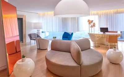 Photo 3 - The Valorian West Hollywood, Curio Collection by Hilton