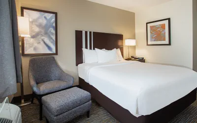 Photo 4 - Wingate by Wyndham Gurnee