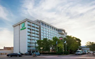 Photo 2 - Holiday Inn Sioux Falls-City Centre by IHG