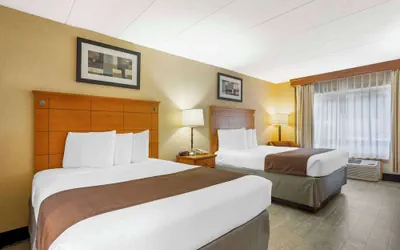 Photo 2 - Best Western Danbury/Bethel