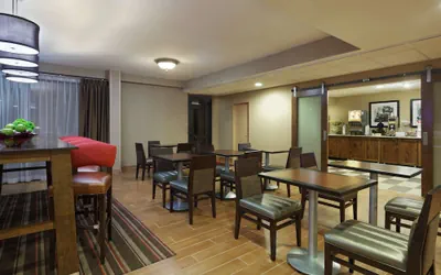 Photo 5 - Hampton Inn Raleigh/Cary