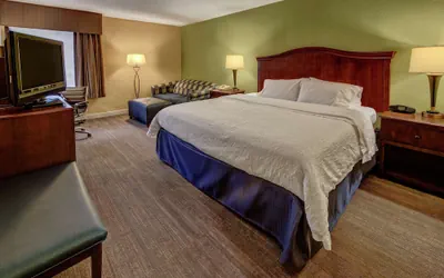 Photo 2 - Hampton Inn Raleigh/Cary