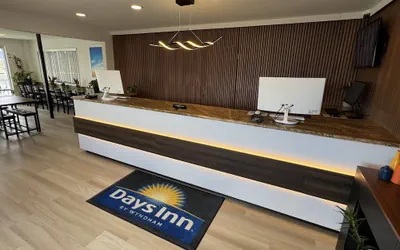 Photo 2 - Days Inn by Wyndham Ridgecrest near China Lake Naval Station