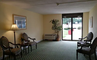 Photo 4 - Mystic River Hotel & Suites Near Casinos