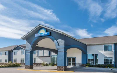 Photo 2 - Days Inn by Wyndham Great Falls