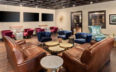 Photo 4 - The Highlander Hotel Iowa City, an Ascend Collection Hotel