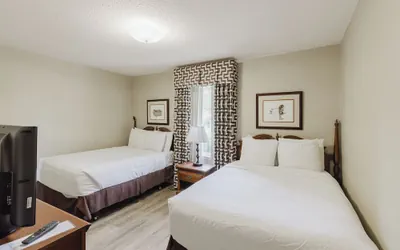 Photo 4 - Merry Acres Inn