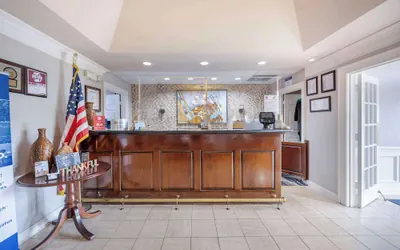 Photo 4 - Best Western Spring Hill Inn & Suites