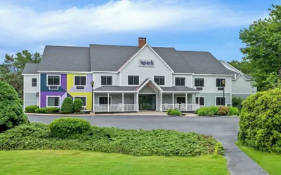 Spark by Hilton Brunswick