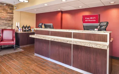 Photo 3 - Red Roof Inn Merrillville
