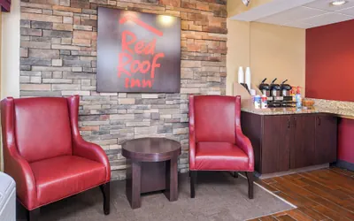 Photo 4 - Red Roof Inn Merrillville