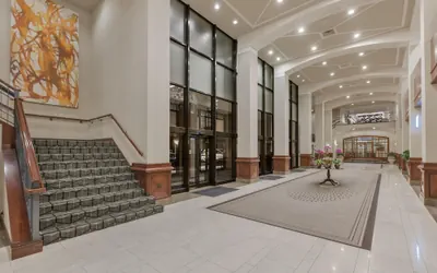 Photo 4 - Capital Hilton
