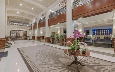 Photo 3 - Capital Hilton