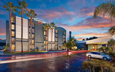 Photo 2 - Courtyard by Marriott Vallejo Napa Valley