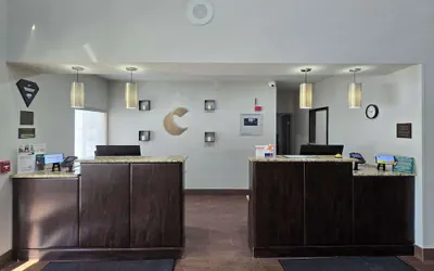 Photo 3 - Comfort Suites Terre Haute University Area