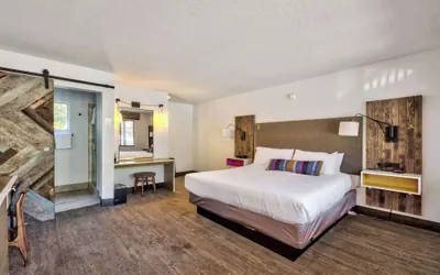 Photo 2 - Hotel Becket, BW Signature Collection