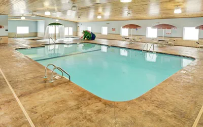 Photo 2 - Med City Inn & Suites - Mayo Clinic Area