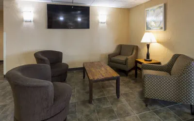 Photo 3 - Med City Inn & Suites - Mayo Clinic Area