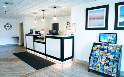 Photo 3 - Quality Inn Palm Beach International Airport