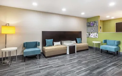 Photo 4 - Sleep Inn & Suites Salina I-135
