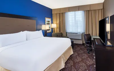 Photo 3 - Holiday Inn Terre Haute by IHG