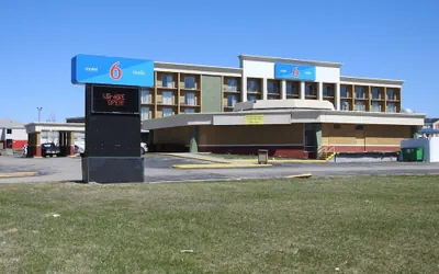 Photo 2 - Motel 6 Lincoln, NE - Airport