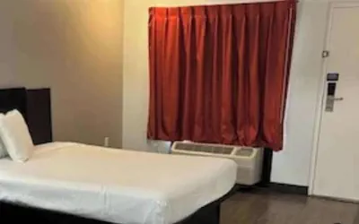 Photo 3 - Motel 6 Macclenny, FL