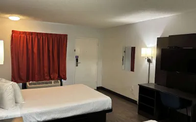 Photo 5 - Motel 6 Macclenny, FL