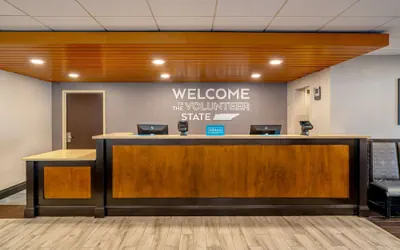 Photo 4 - Hampton Inn Nashville/Vanderbilt