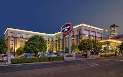 Photo 2 - Hampton Inn Nashville/Vanderbilt