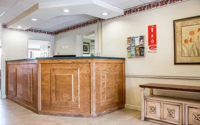 Photo 5 - Econo Lodge Williamsport