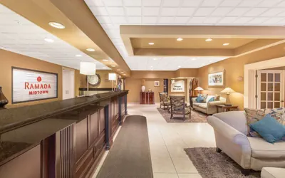 Photo 4 - Ramada by Wyndham Midtown Grand Island