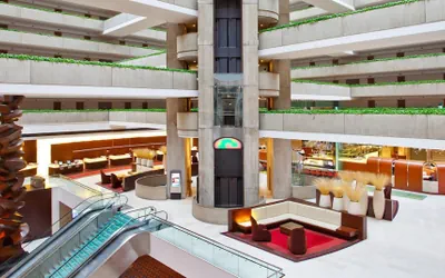 Photo 5 - Hyatt Regency O'Hare Chicago