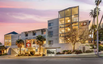 Photo 2 - Best Western Plus All Suites Inn