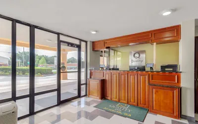 Photo 4 - Quality Inn Acworth North