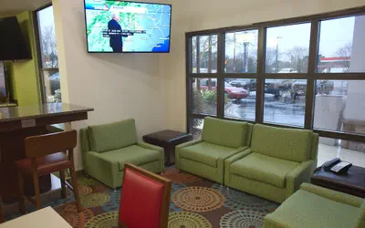 Photo 3 - Holiday Inn Express Anderson by IHG