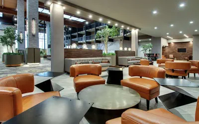 Photo 4 - DoubleTree by Hilton Mt. Vernon