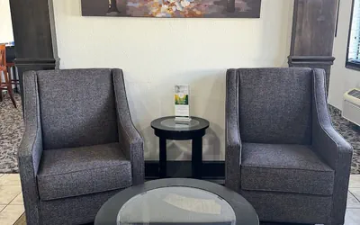 Photo 3 - Quality Inn Forsyth - Decatur