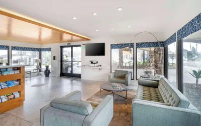 Photo 3 - Best Western at Ventura Pier