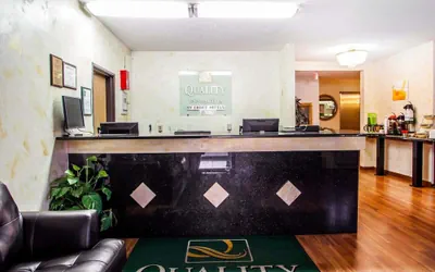 Photo 4 - Quality Inn & Suites Champaign North - Urbana