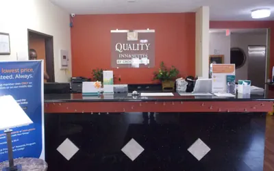 Photo 3 - Quality Inn & Suites Champaign North - Urbana